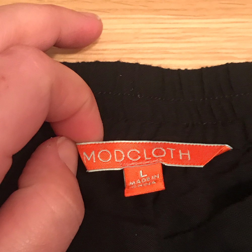 Modcloth mini skirt - Picture 2 of 3